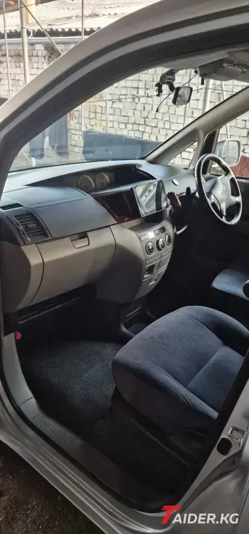 Toyota Noah, Бензин, 2.0