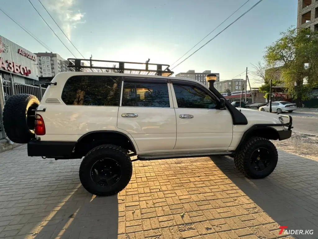 Toyota Land Cruiser, 2000