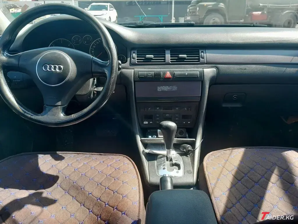Audi A6 II C5, 2003