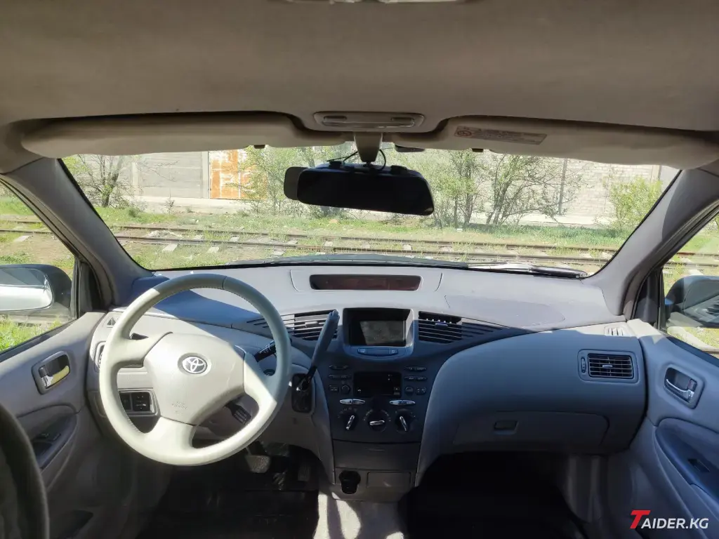 Toyota Prius, 2000
