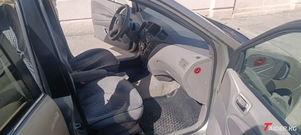 Toyota Prius, 2000