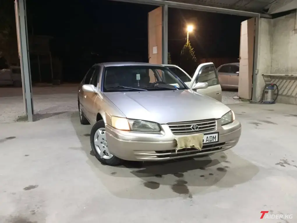 Toyota Camry, 1997
