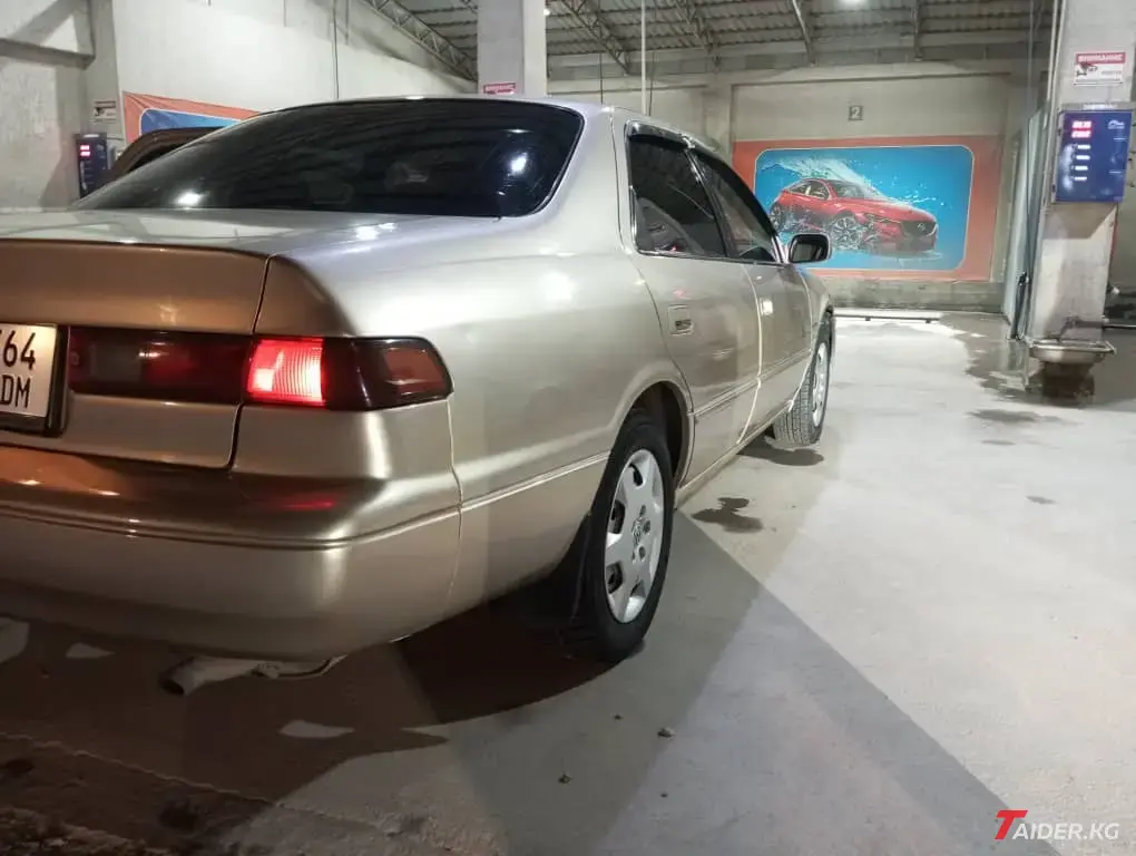 Toyota Camry, 1997