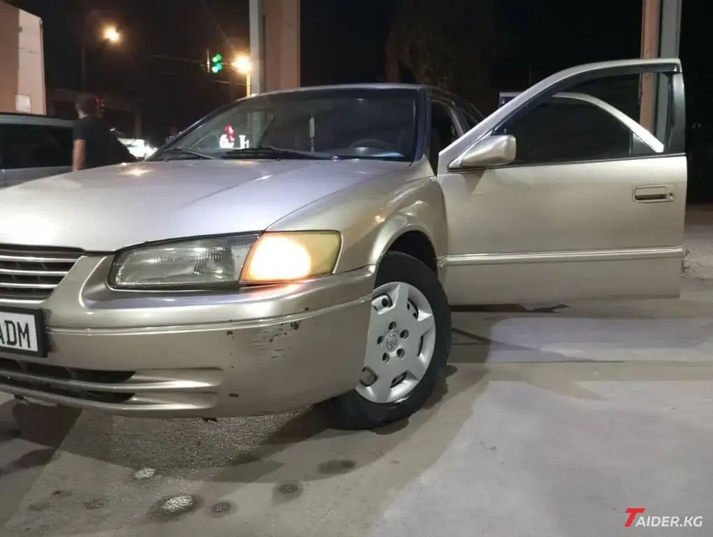 Toyota Camry, 1997