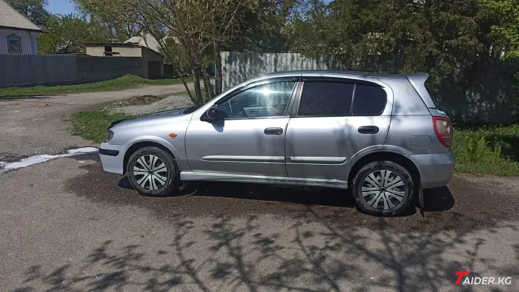 Nissan Almera, 2002