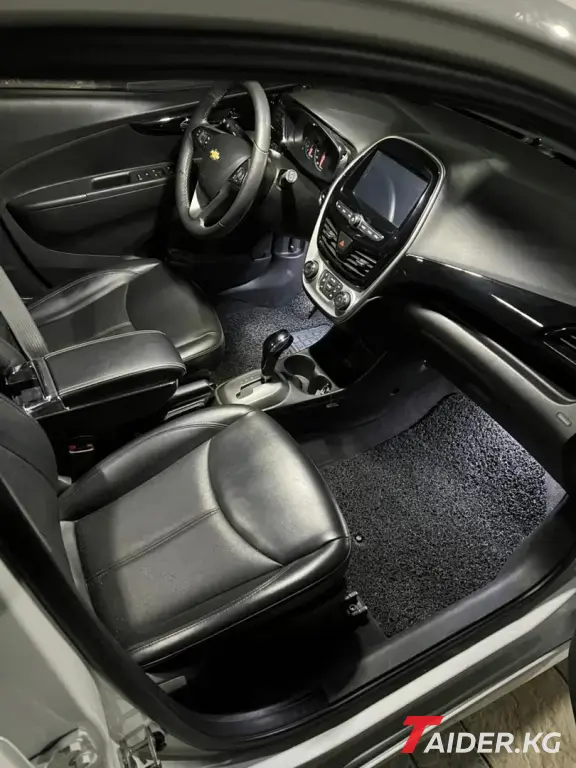 Chevrolet Spark, Бензин, 1.0