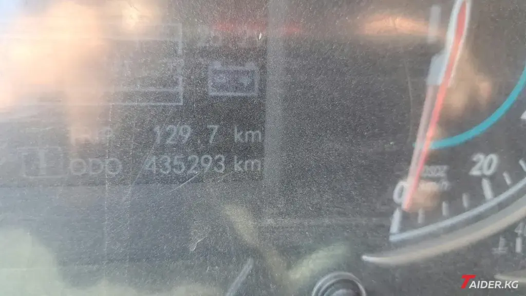 Тягач Shacman M3000 + полуприцеп бетоносмеситель